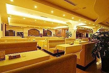 Shengshi Huaxia International Hotel - Dujiangyan Exterior photo